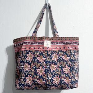 Floral Patterned Shoulder Bag